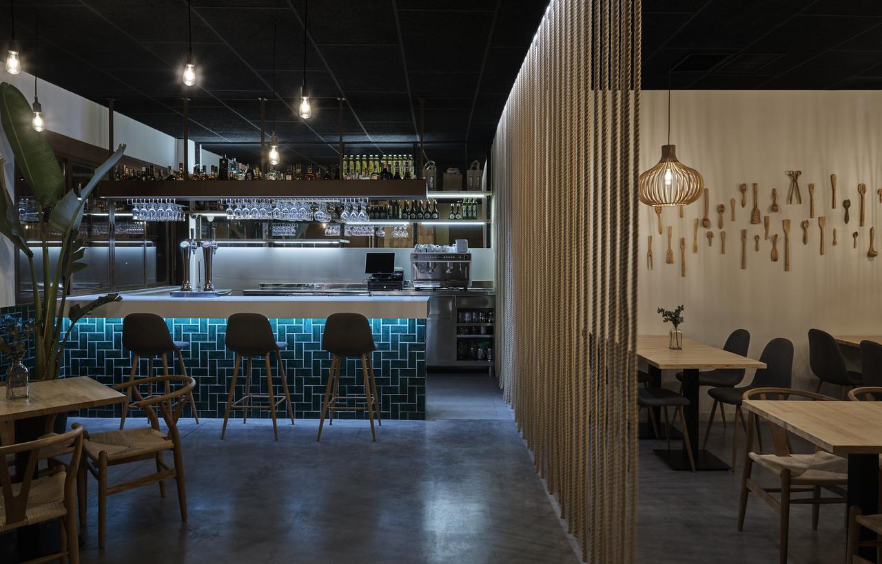 Hostal Gastrobar Carmelo Villarejo de Salvanes Екстер'єр фото